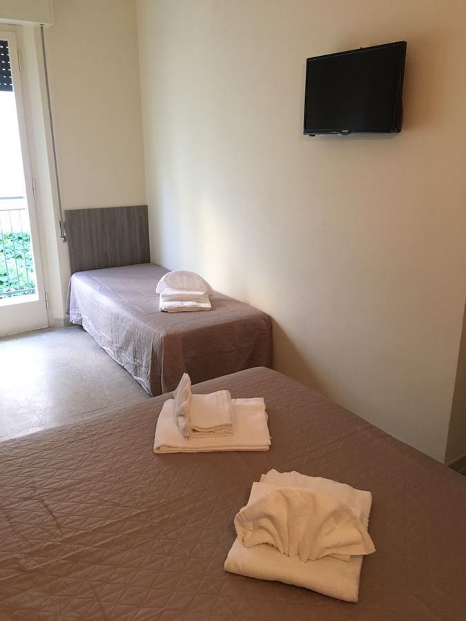 Hotel Rebola Rimini Luaran gambar